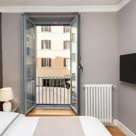 Amazing 3-bedrooms Pantheon * Rome