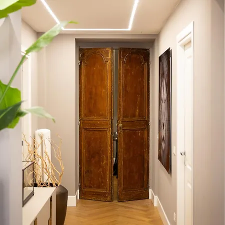 Amazing 3-bedrooms Pantheon * Rome