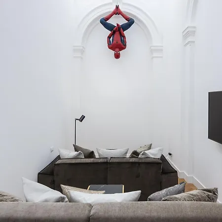 Amazing 3-bedrooms Pantheon