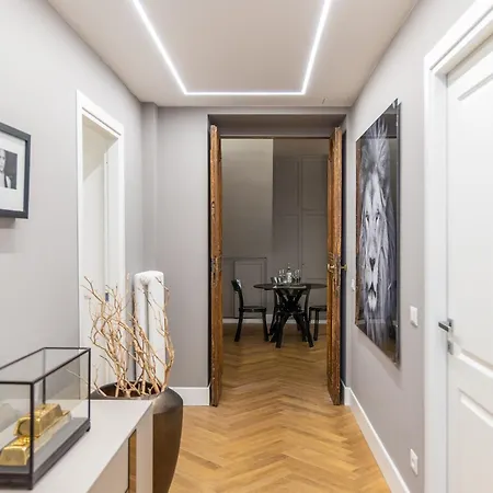 Amazing 3-bedrooms Pantheon *