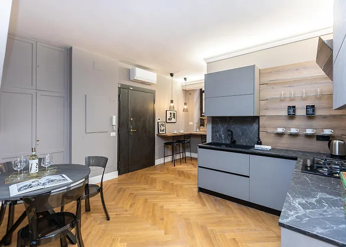 Amazing 3-bedrooms Pantheon Rome
